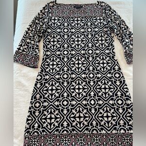 Classic Black & White Patterned Shift Dress by White House Black Market